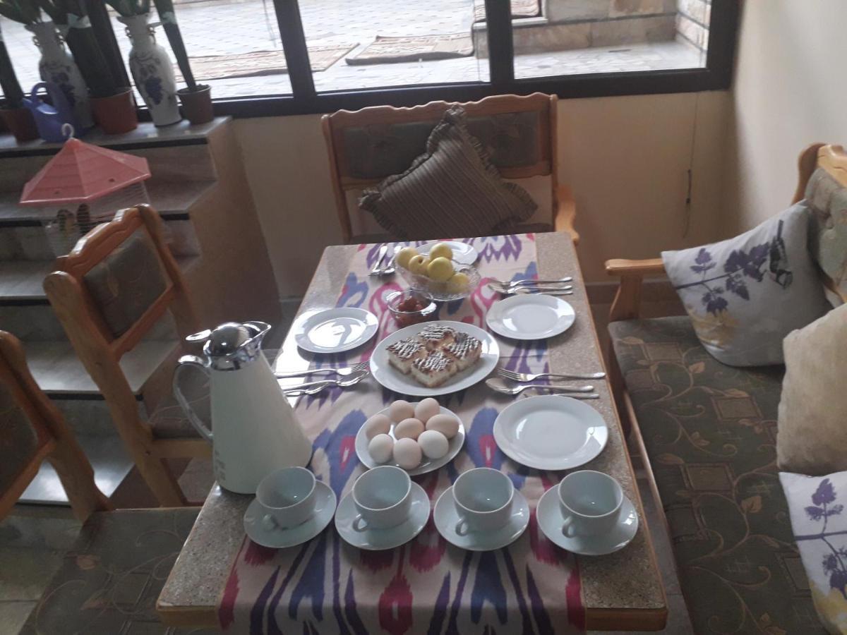 Uzbegim Family Guest House Bukhara Exterior photo